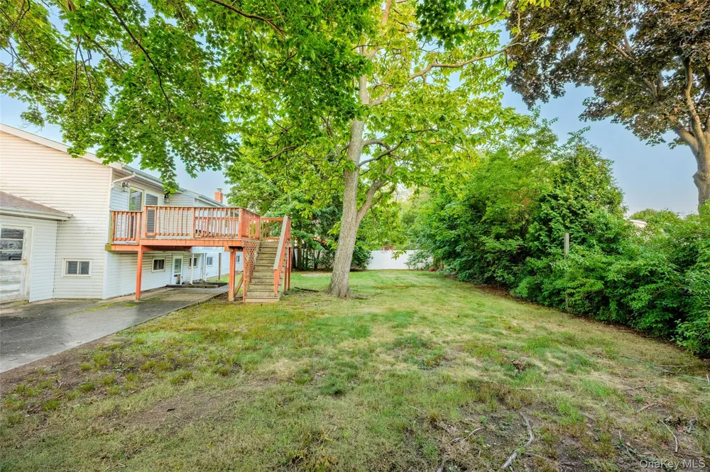 36 Clearview Drive Wyandanch, NY 11798