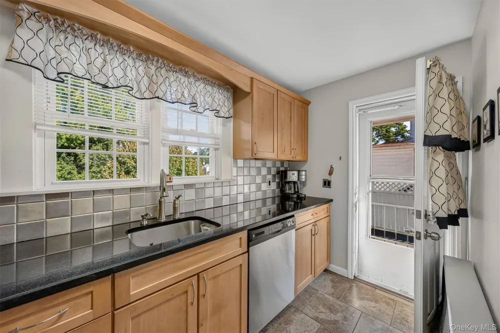 210 Tate Avenue Buchanan, NY 10511