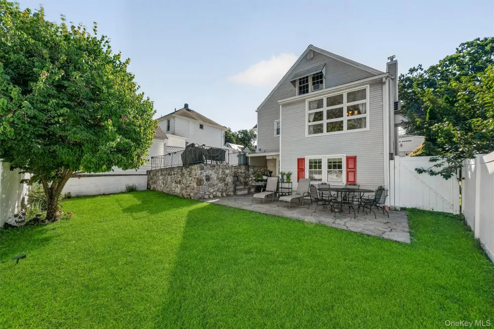 210 Tate Avenue Buchanan, NY 10511