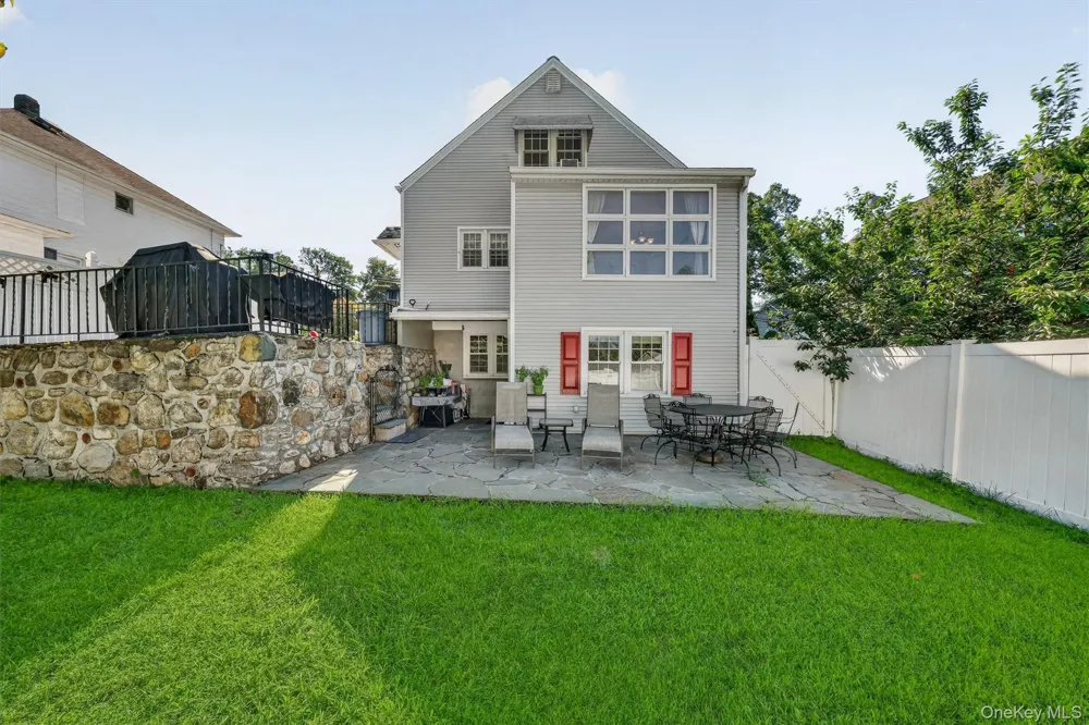 210 Tate Avenue Buchanan, NY 10511