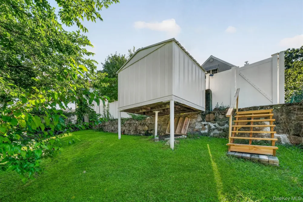 210 Tate Avenue Buchanan, NY 10511