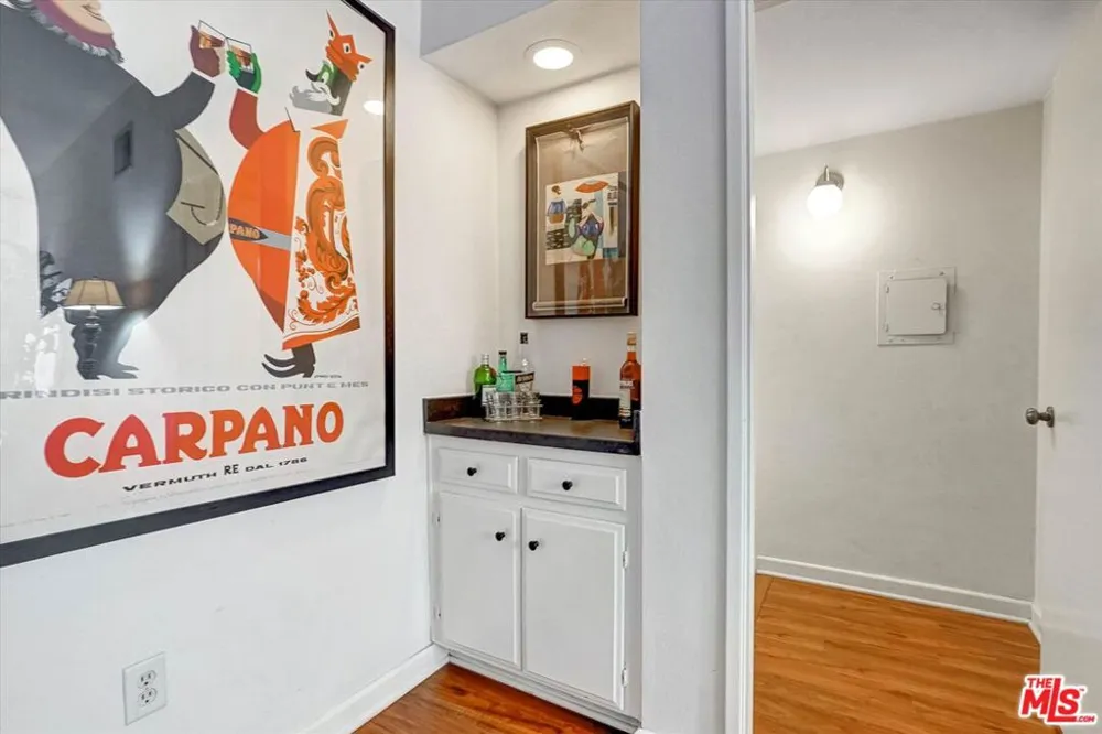 1828 Barry Avenue #4 Los Angeles, CA 90025