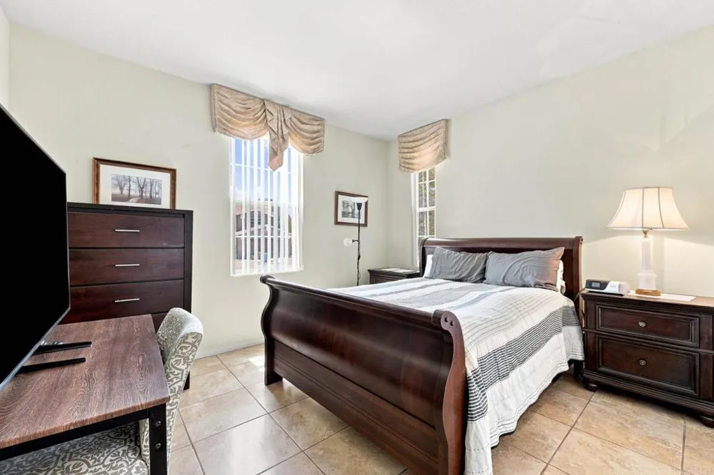2990 Burnet Drive Escondido, CA 92027