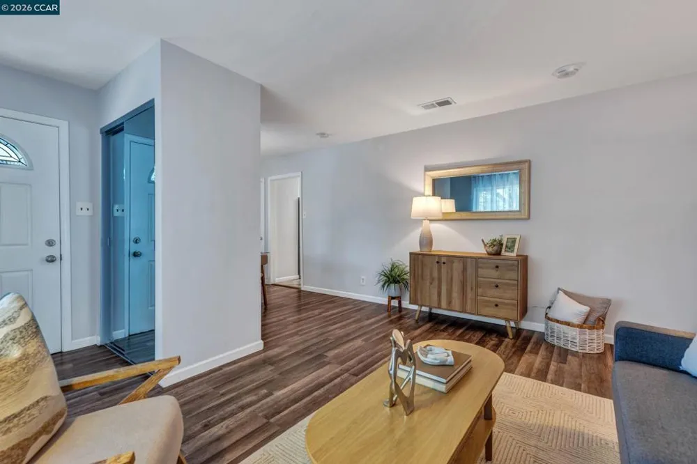 1162 Francine Ct Concord, CA 94518