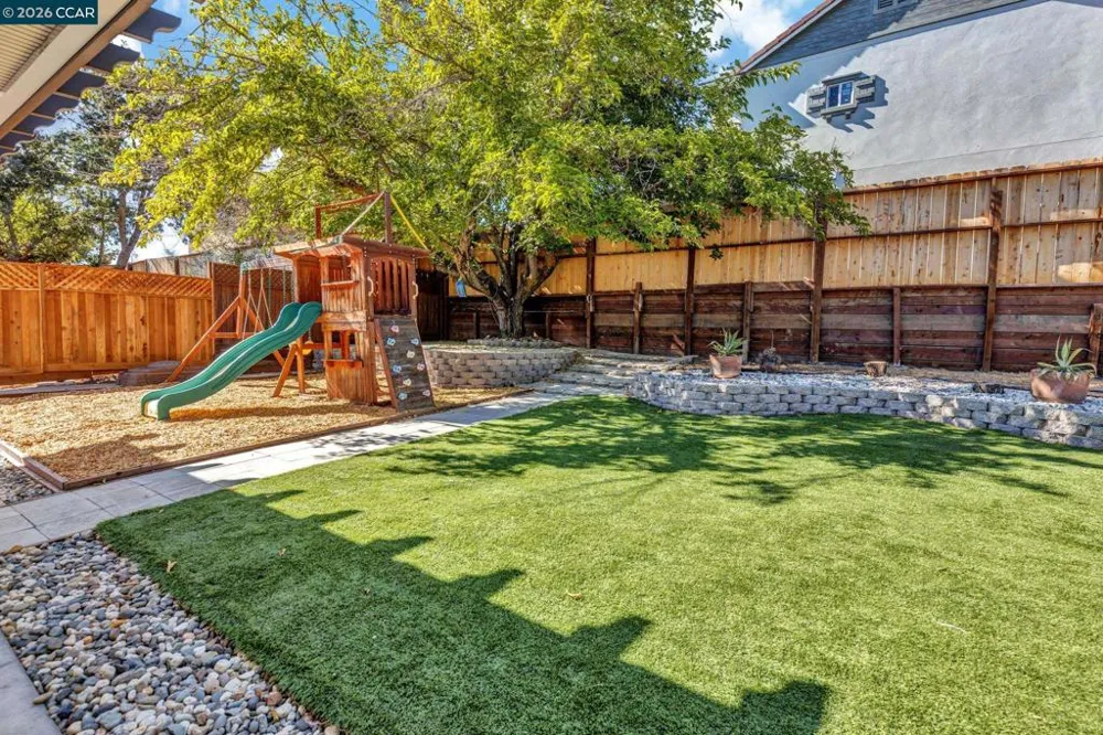 1162 Francine Ct Concord, CA 94518