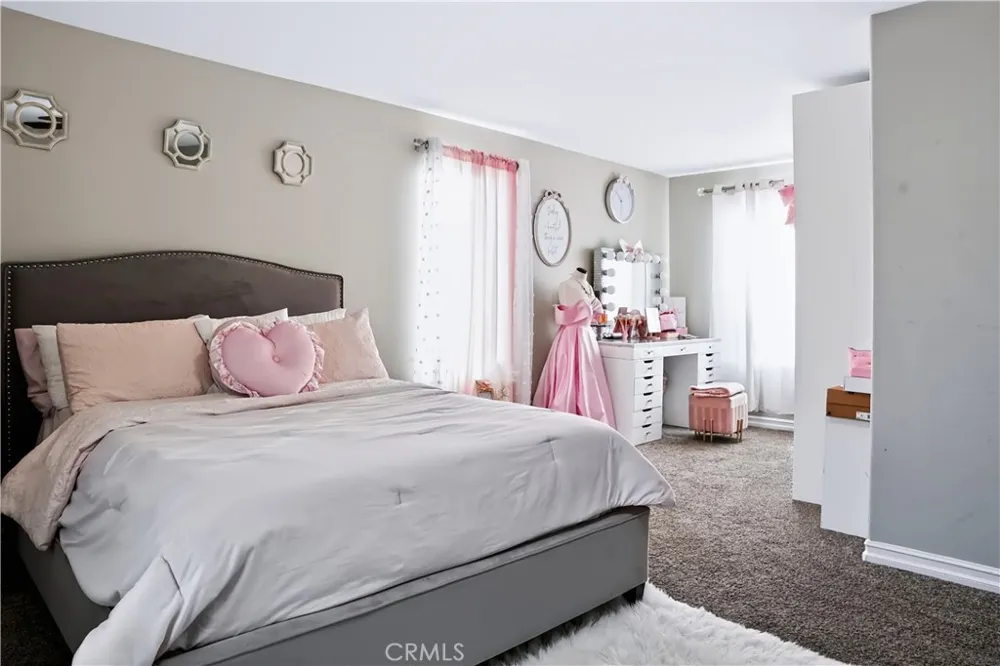34292 Chaparossa Lake Elsinore, CA 92532