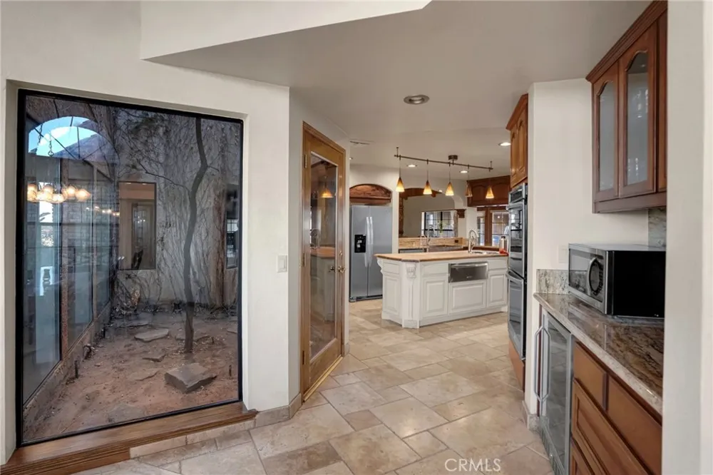 3249 Camino Hermanos Lancaster, CA 93536