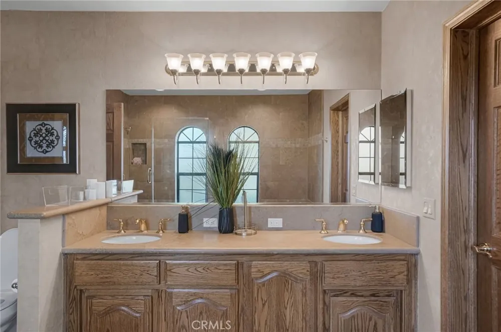 3249 Camino Hermanos Lancaster, CA 93536