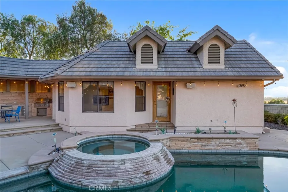 3249 Camino Hermanos Lancaster, CA 93536