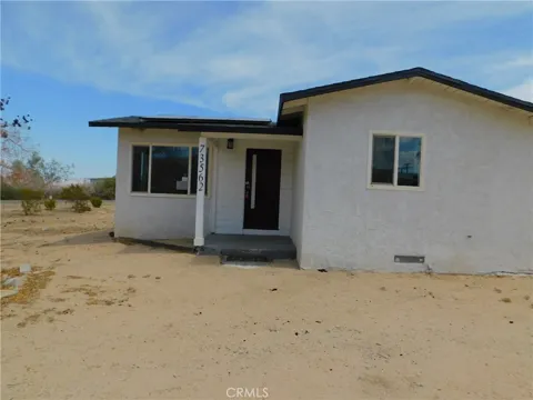 73562 Desert Trail