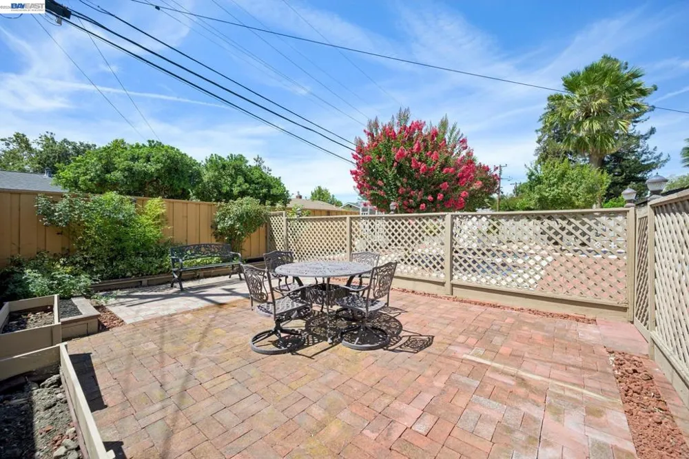 8231 Cardiff Dr Dublin, CA 94568