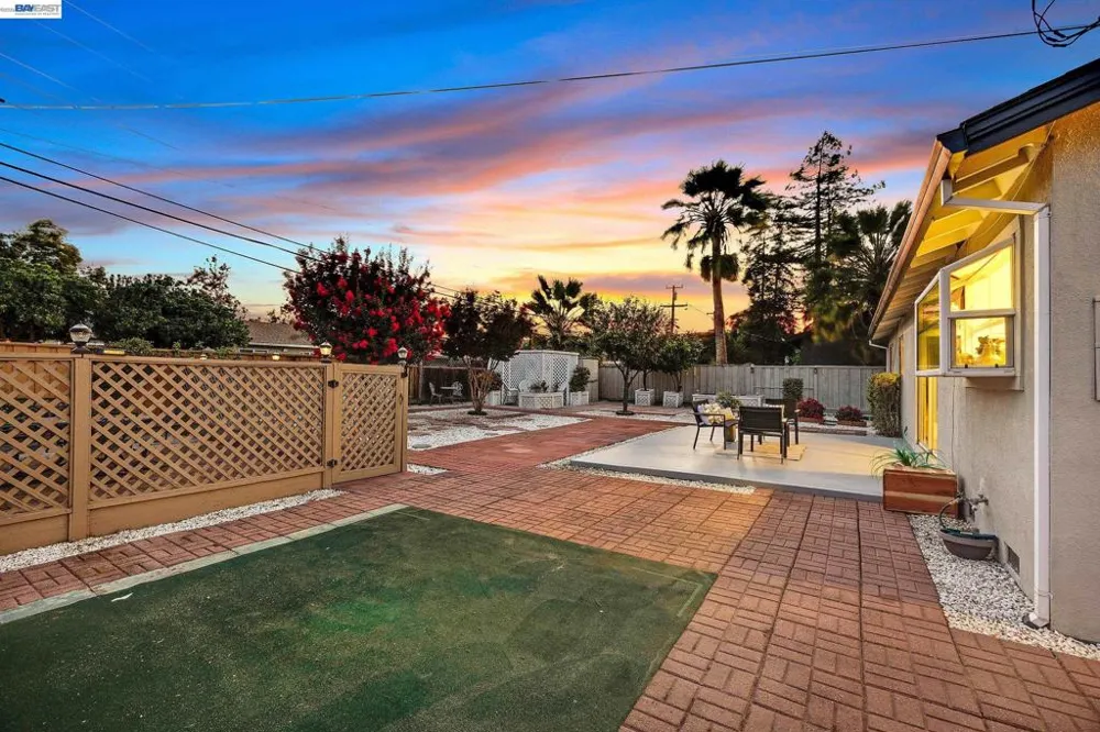 8231 Cardiff Dr Dublin, CA 94568