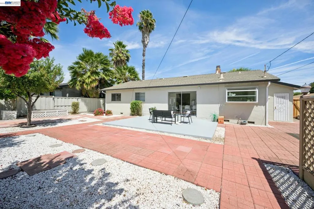 8231 Cardiff Dr Dublin, CA 94568