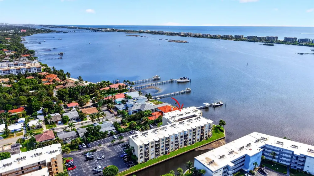 896 FEDERAL Highway #421 Lantana, FL 33462