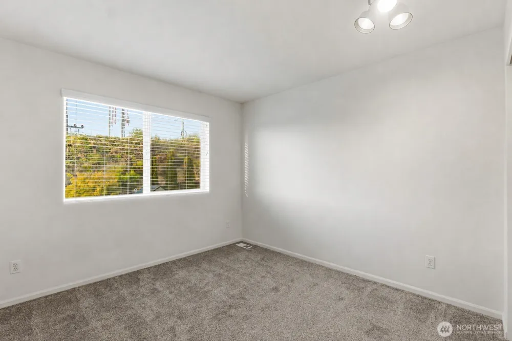 16403 22nd Street E Lake Tapps, WA 98391