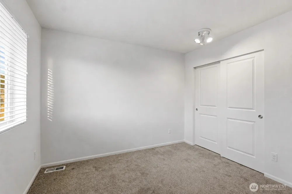 16403 22nd Street E Lake Tapps, WA 98391