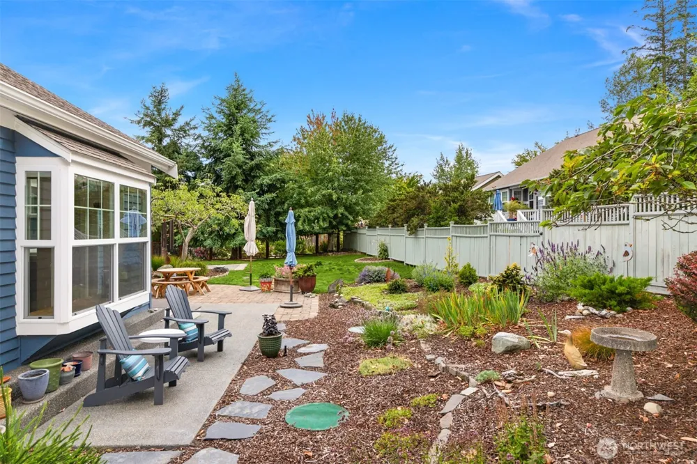 211 Stromberg Avenue Port Townsend, WA 98368