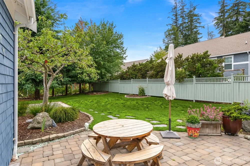 211 Stromberg Avenue Port Townsend, WA 98368