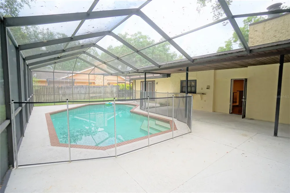 15903 DOVER CLIFFE DRIVE Lutz, FL 33548