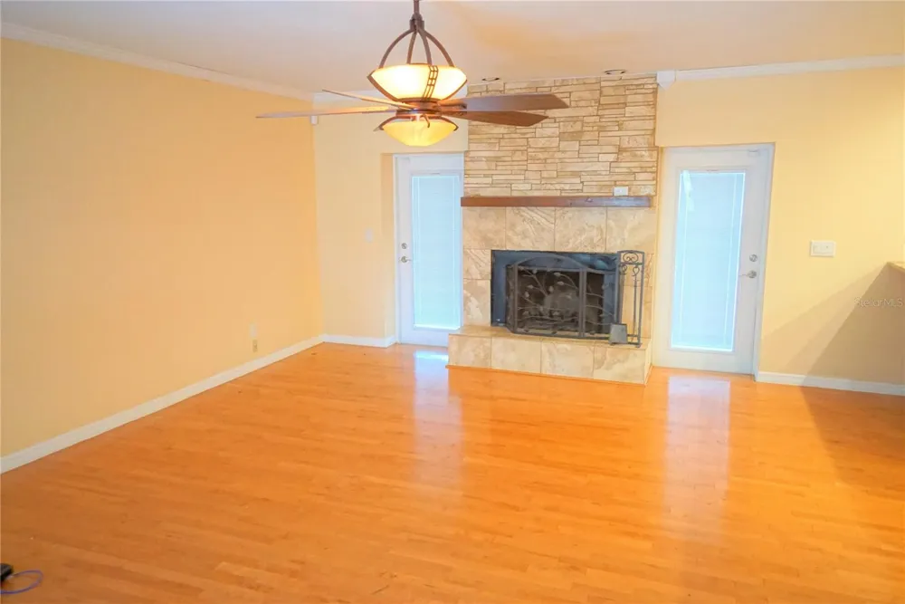 15903 DOVER CLIFFE DRIVE Lutz, FL 33548