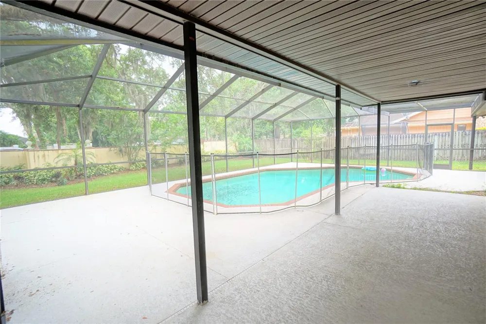 15903 DOVER CLIFFE DRIVE Lutz, FL 33548