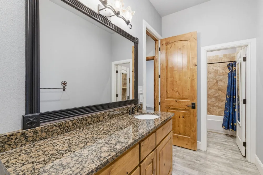927 Prickly Pear Trail Gordon, TX 76453