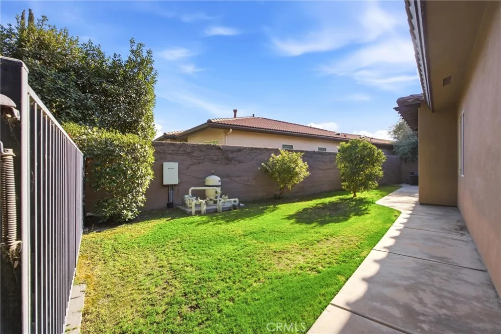 2206 Ribble Valley Bakersfield, CA 93311