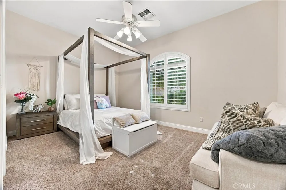2206 Ribble Valley Bakersfield, CA 93311