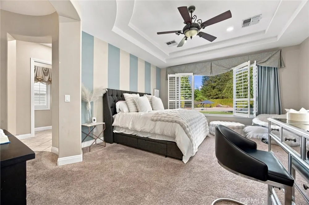 2206 Ribble Valley Bakersfield, CA 93311