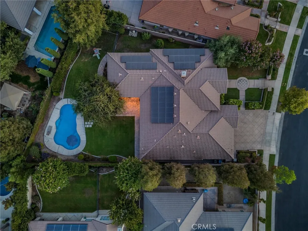 2206 Ribble Valley Bakersfield, CA 93311