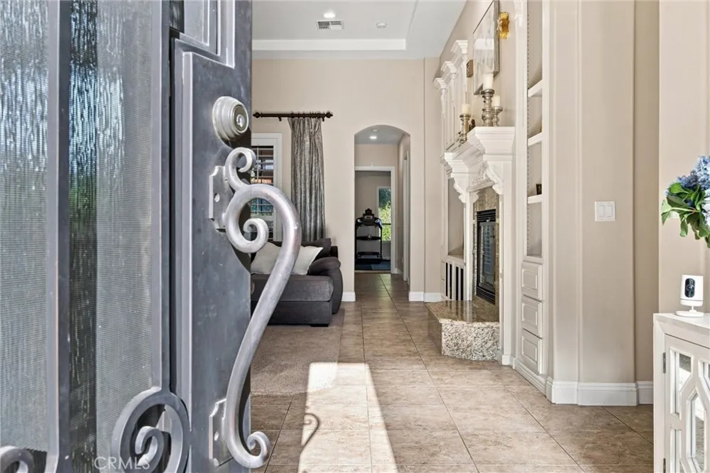 2206 Ribble Valley Bakersfield, CA 93311