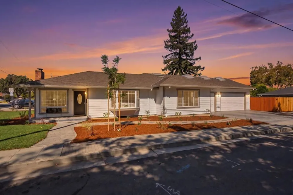 1402 Alpine Avenue Santa Clara, CA 95051
