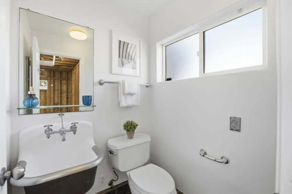 1402 Alpine Avenue Santa Clara, CA 95051
