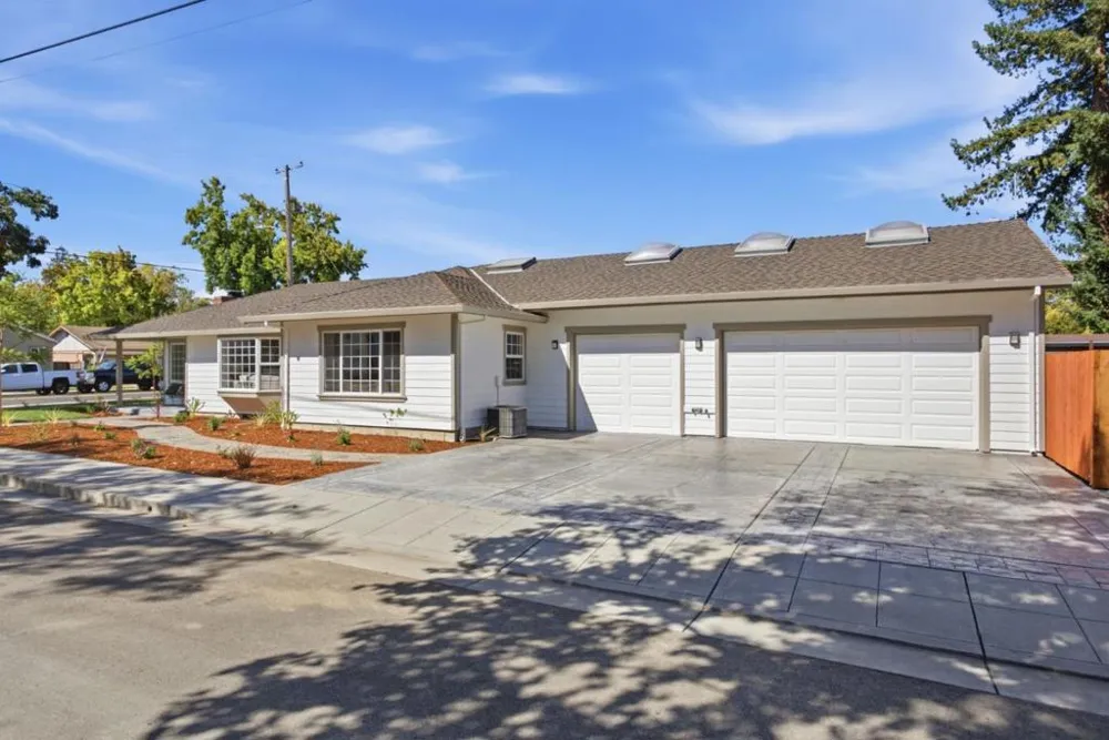 1402 Alpine Avenue Santa Clara, CA 95051