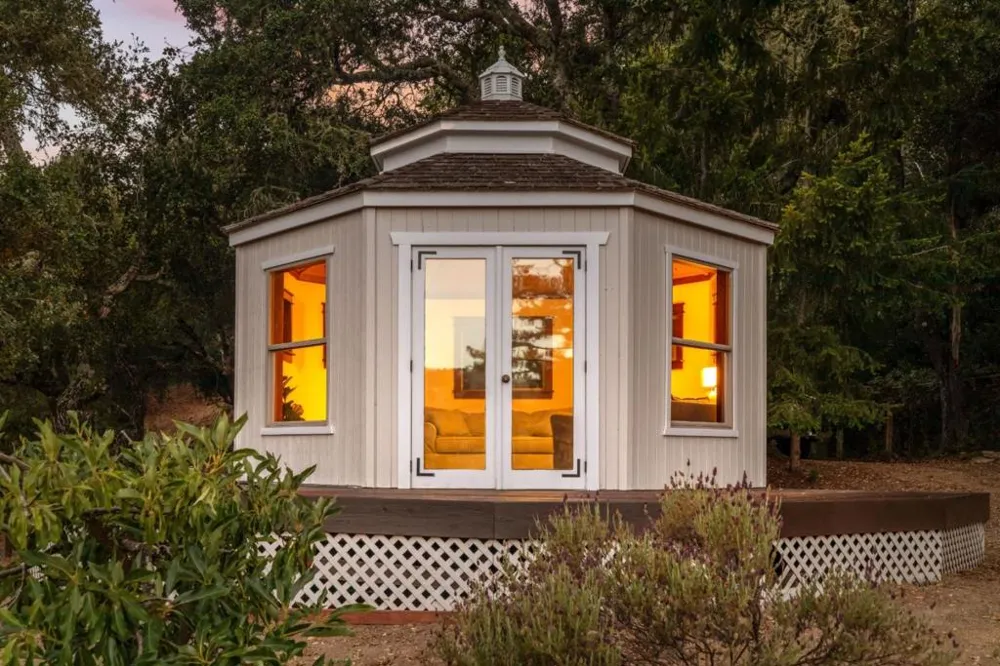 251 Starlight Terrace Santa Cruz, CA 95065