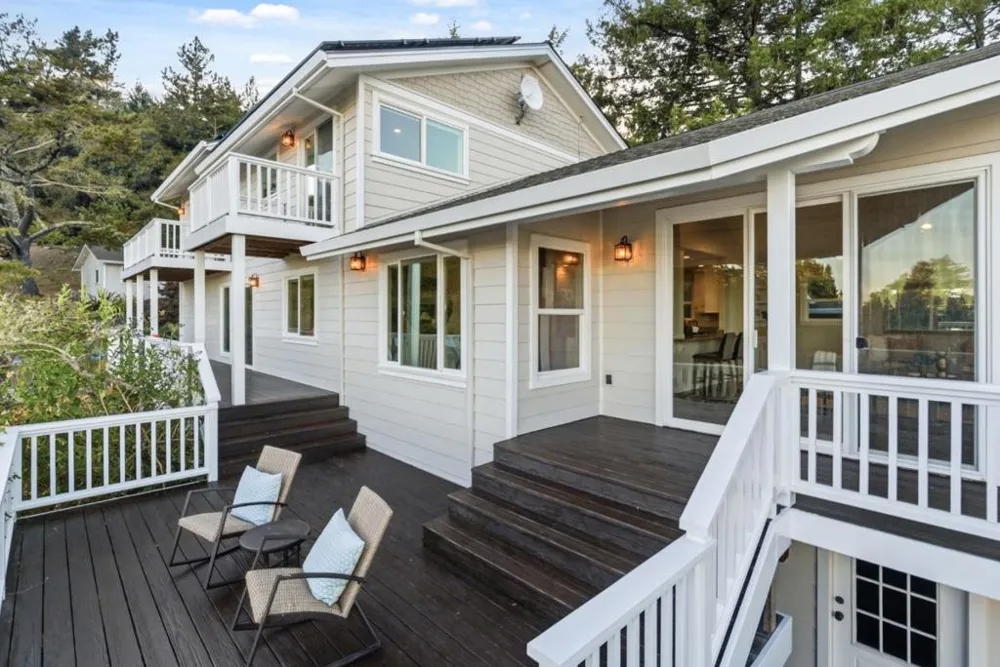 251 Starlight Terrace Santa Cruz, CA 95065
