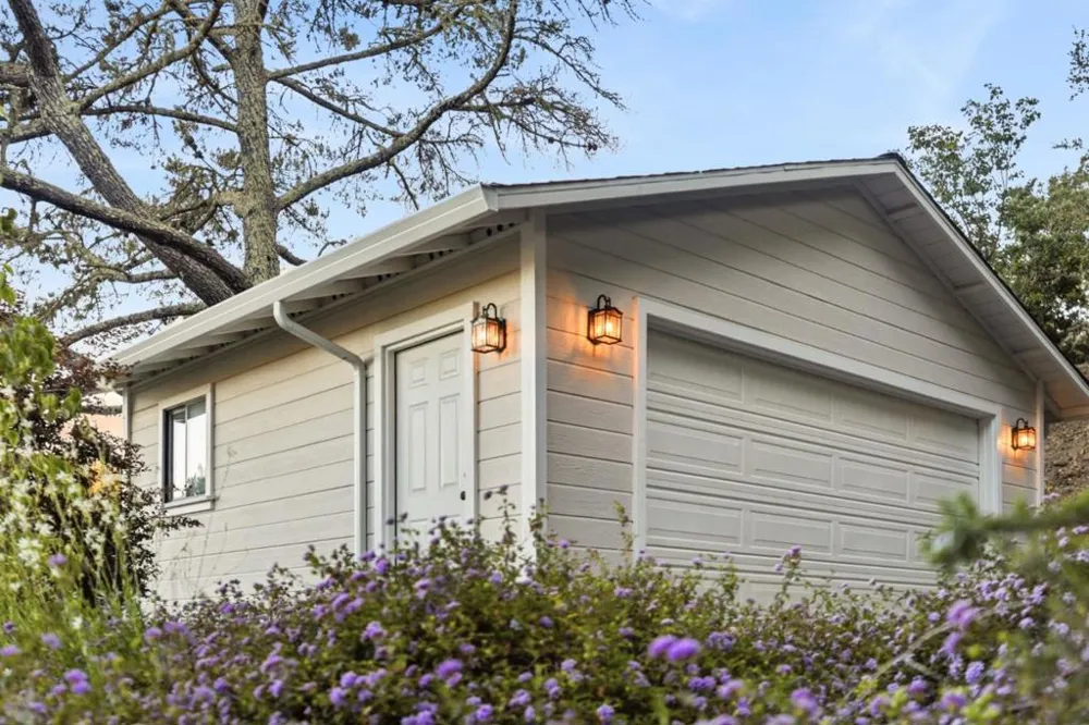 251 Starlight Terrace Santa Cruz, CA 95065