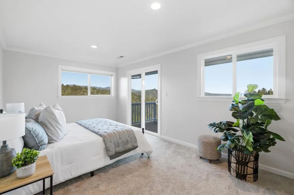 251 Starlight Terrace Santa Cruz, CA 95065