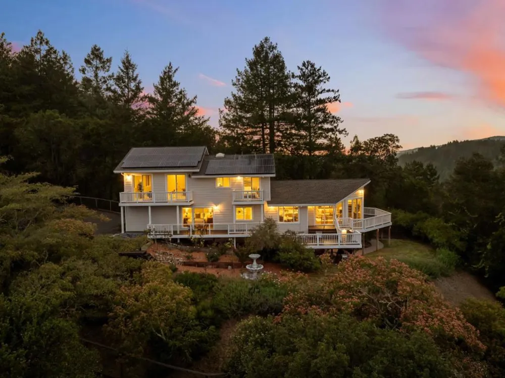 251 Starlight Terrace Santa Cruz, CA 95065