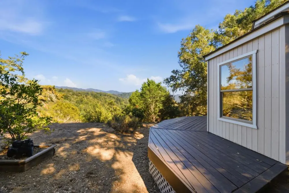 251 Starlight Terrace Santa Cruz, CA 95065