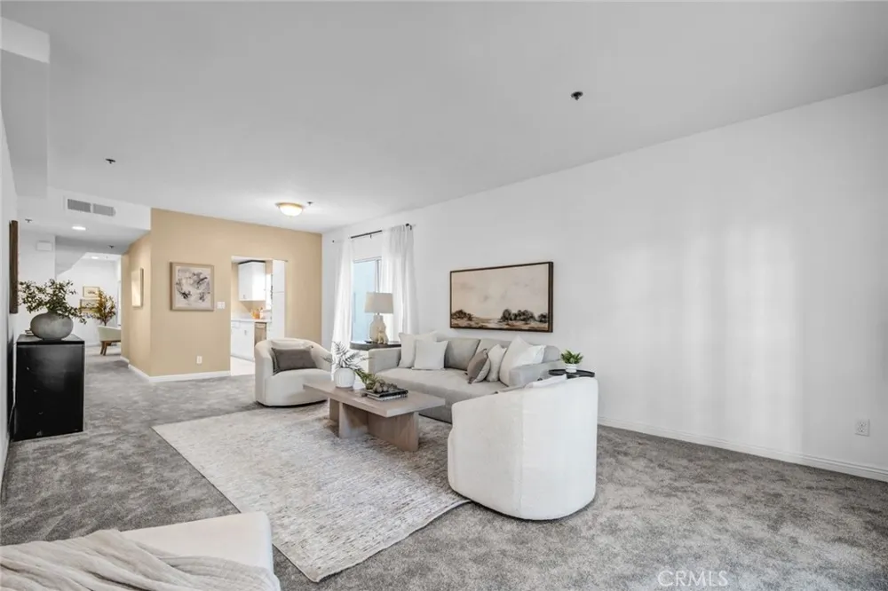 1921 Malcolm Los Angeles, CA 90025