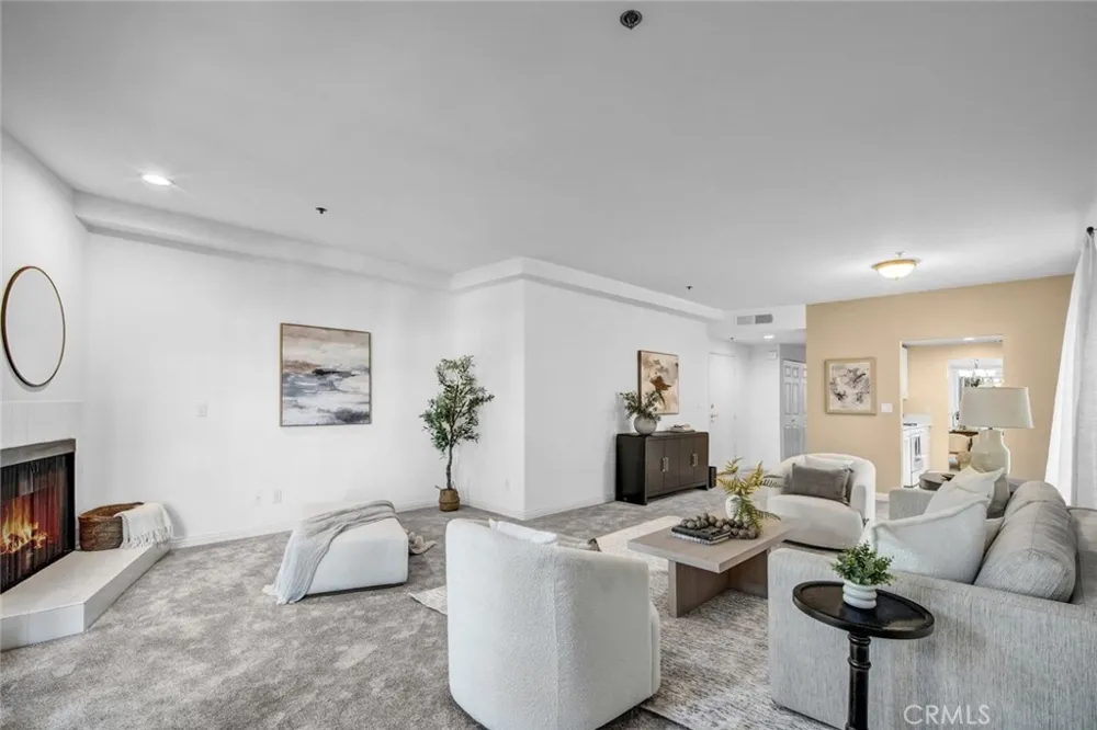 1921 Malcolm Los Angeles, CA 90025