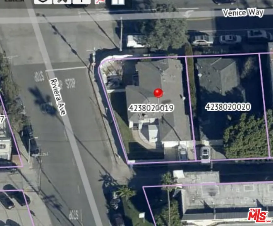 404 Venice Way Los Angeles, CA 90291