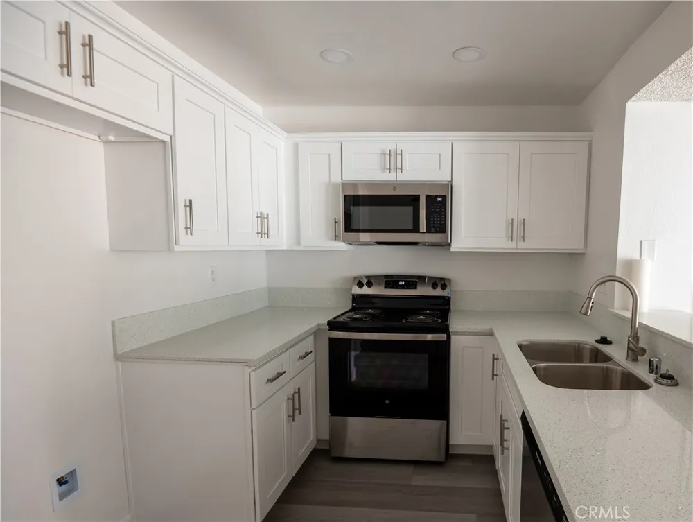 1500 W Edgehill #44 San Bernardino, CA 92405