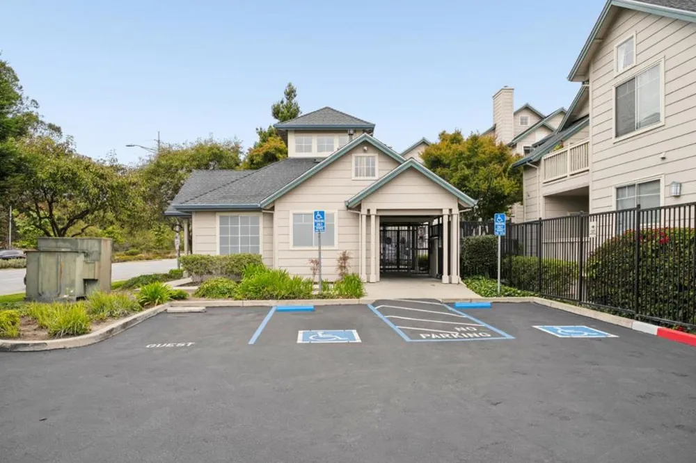 1400 El Camino Real #220 South San Francisco, CA 94080