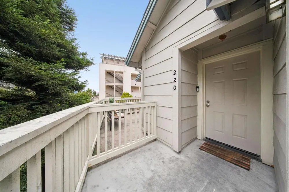 1400 El Camino Real #220 South San Francisco, CA 94080