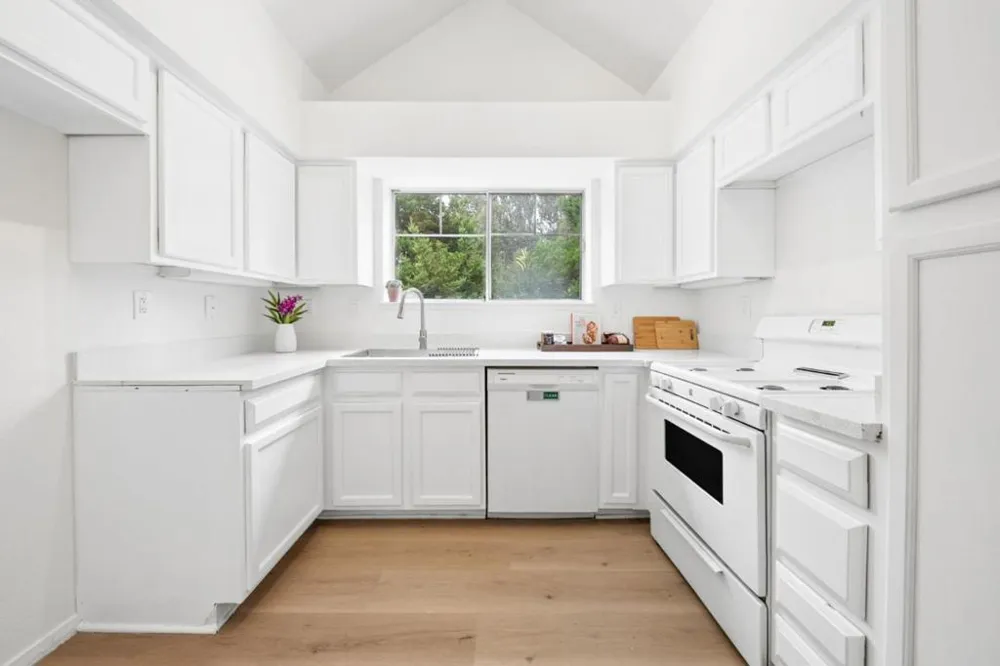 1400 El Camino Real #220 South San Francisco, CA 94080