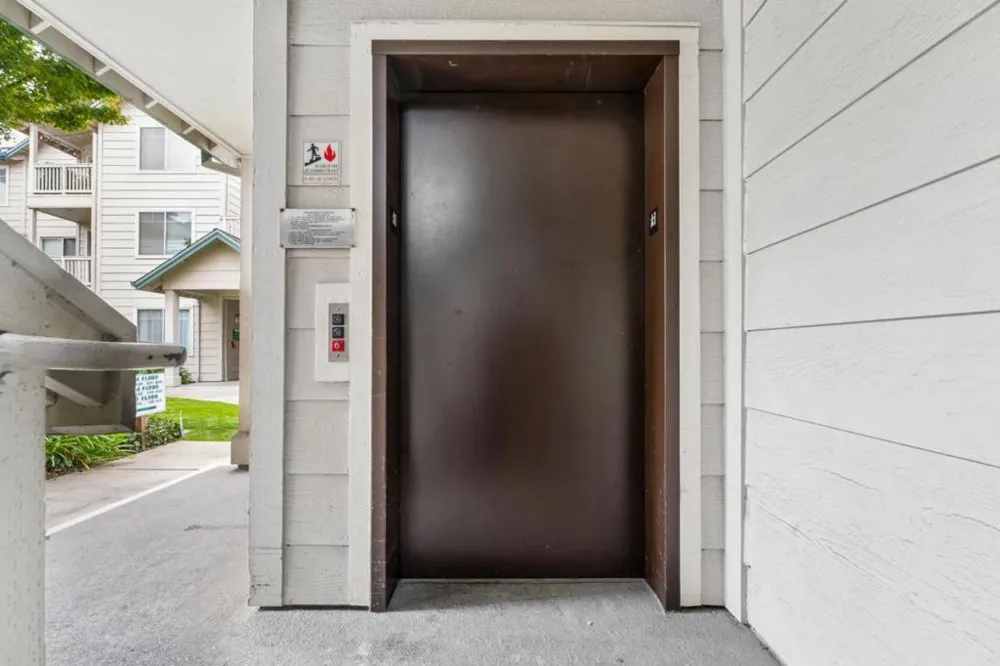 1400 El Camino Real #220 South San Francisco, CA 94080