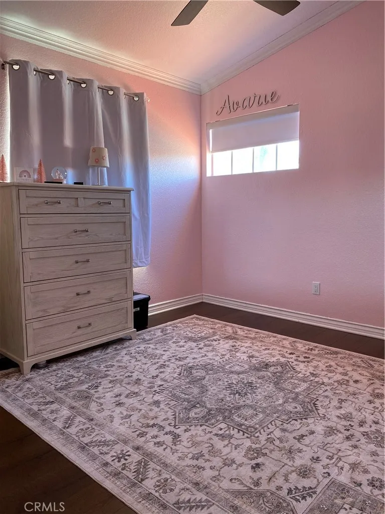 11753 Malagon Fontana, CA 92337