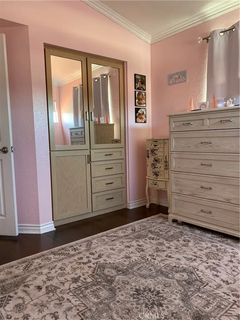 11753 Malagon Fontana, CA 92337